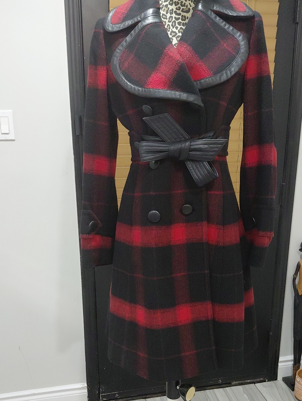 Wool With Genuine Leather Trims - Picture 1 of 11